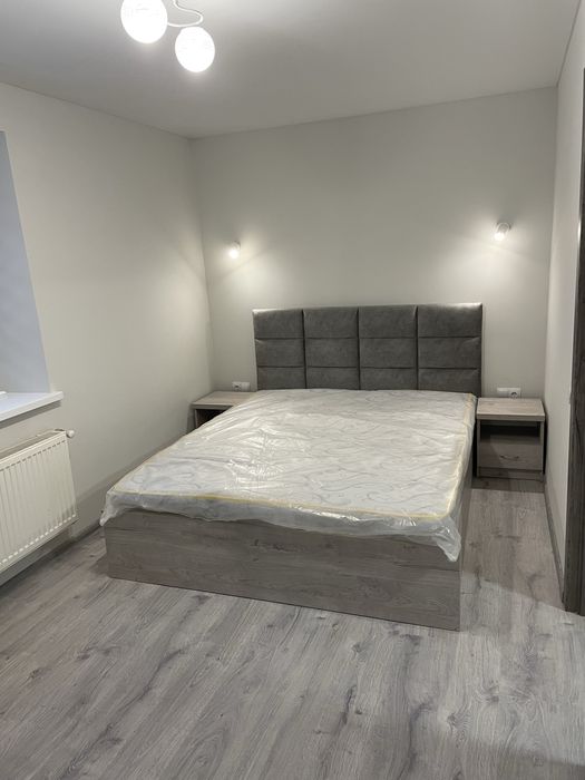 Продам 2 кімнатну квартиру в центрі