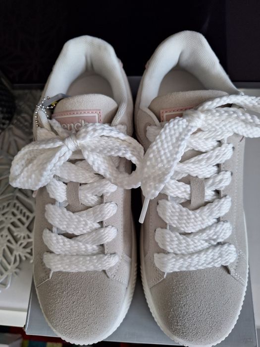 Nowe buty sportowe sneakersy Bench rozm.40