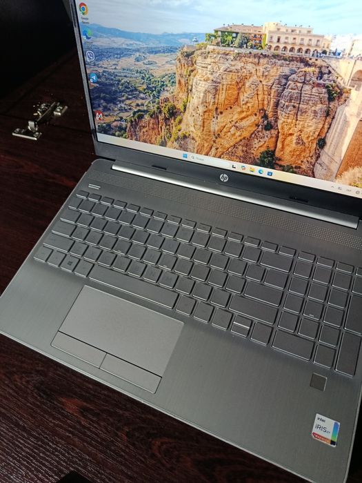 HP 15-DW3xxx  FHD IPS 15,6" CoreI5-1135G7 DDR 4-16Gb SSD m2 256Gb Vk-IRIS-4 Gb.
