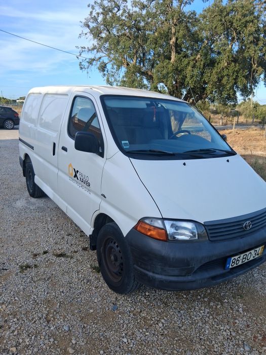 Toyota Hiace D4D (2006)