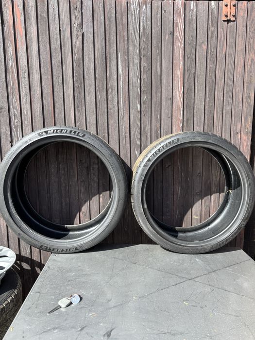 Michelin Pilot Sport 4s 235/35 r19 DOT 2420