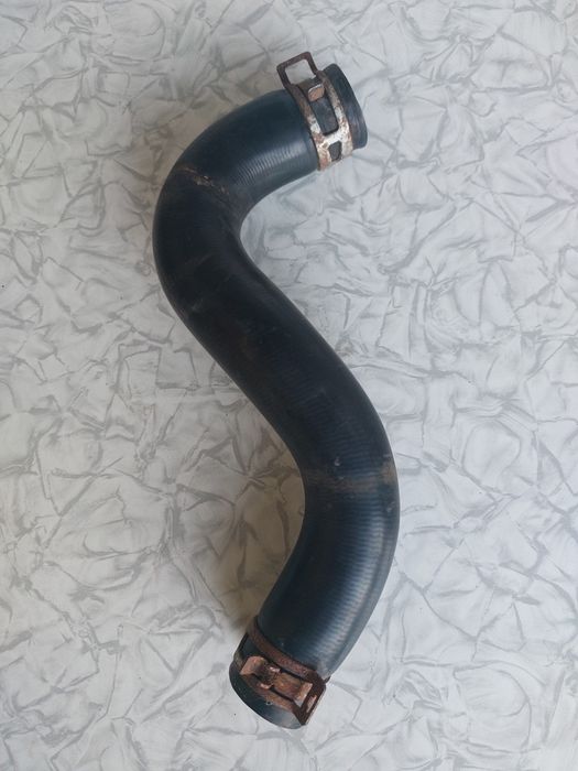 Верхній патрубок радіатора Honda