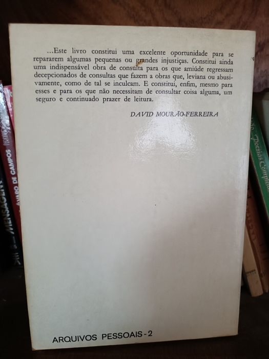 Coração Arquivista
Livro 1
de António Manuel Couto Viana