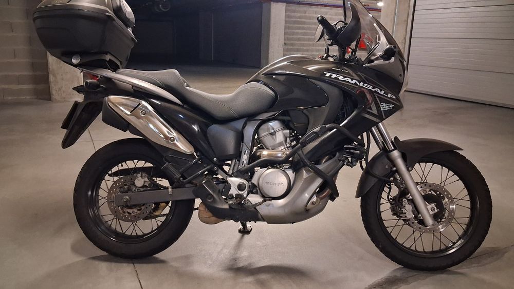 Honda Transalp 700