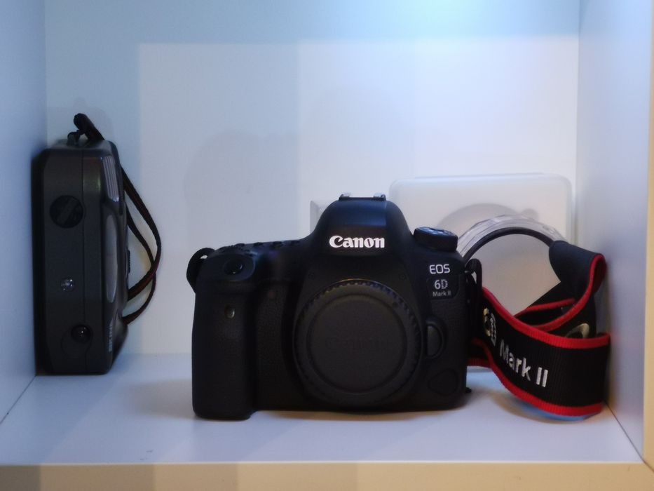 Canon 6D mark ii body