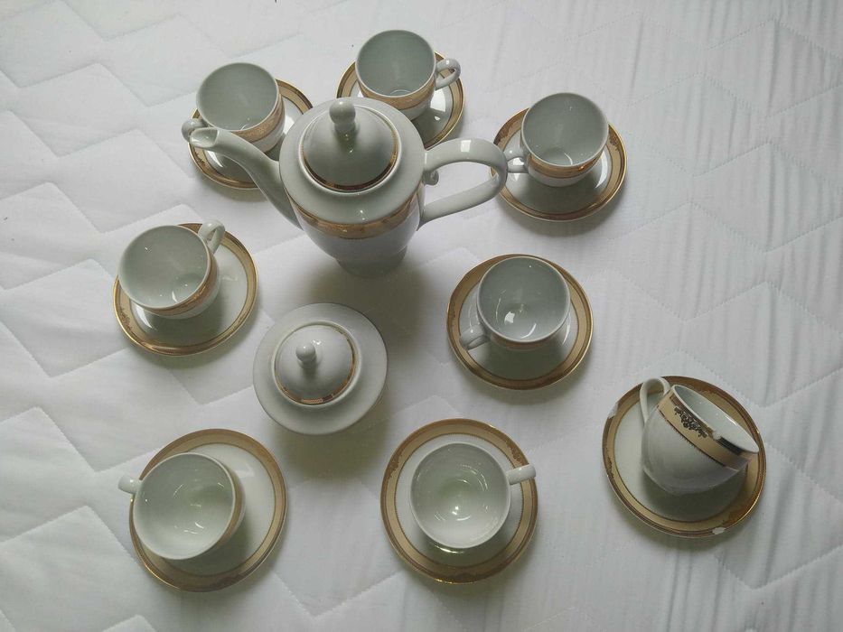 Zestaw kawowy Porcelana Wałbrzych A.D. 1845 Złocony