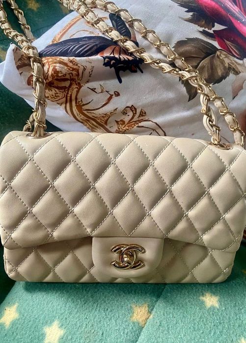Mala Chanel beige nova