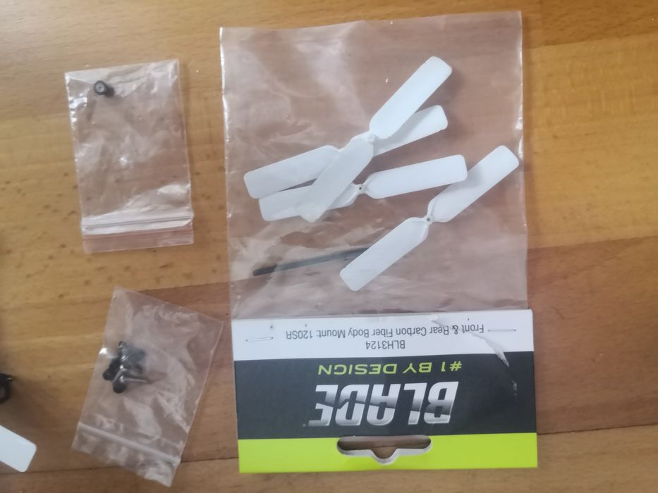 Вертолет E-Flite Blade 120SR - передатчик MLP4DSM канопа лопасти
