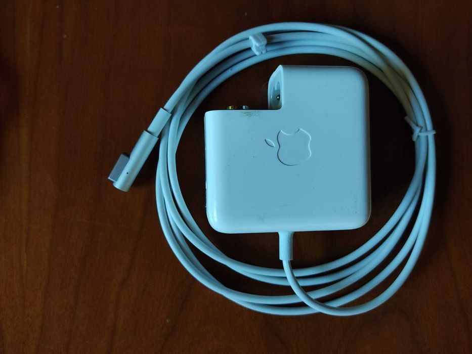 Carregadores Originais Apple para Macbook (FALAR POR TELEFONE)
