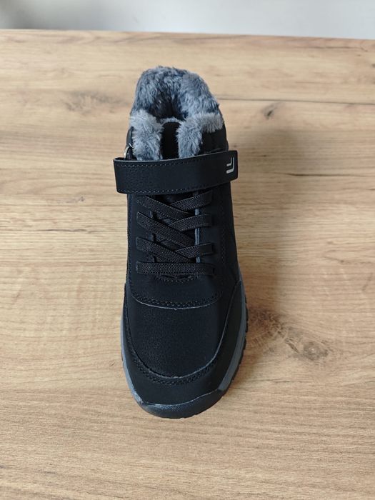Nowe buty zimowe, ocieplane, czarne, unisex, w góry, rzepy, futerko, Trekkingowe