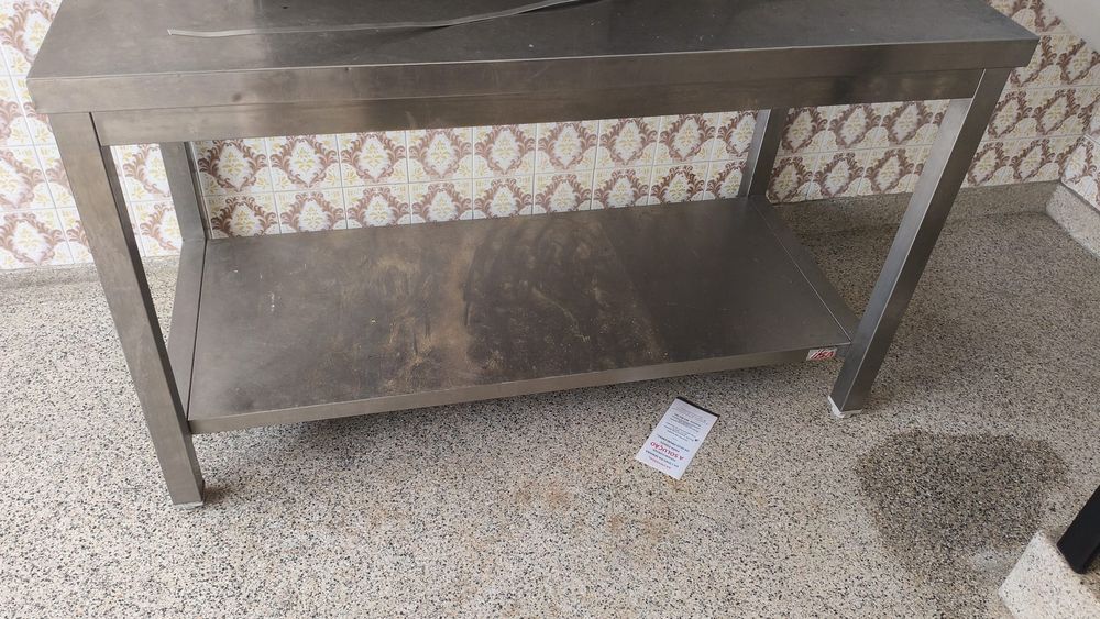 Balcão / Mesa de Trabalho em Inox – Excelente Estado