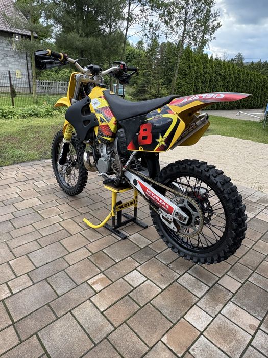 SUZUKI RM 250 2t