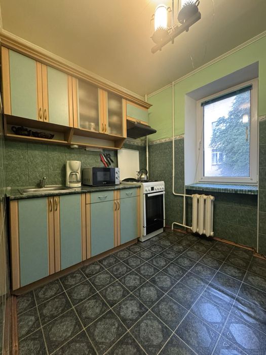 3-кімнатна квартира на Автовокзалі, 2 поверх, цегла‼️
