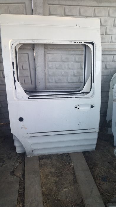 Двері форд конект Ford connect