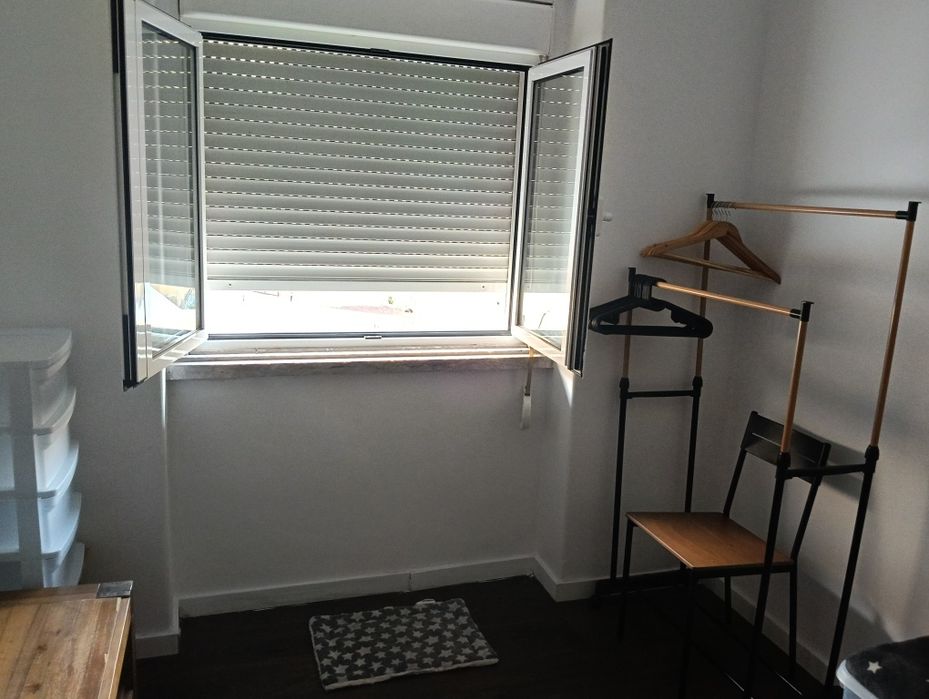 Quarto para arrendar