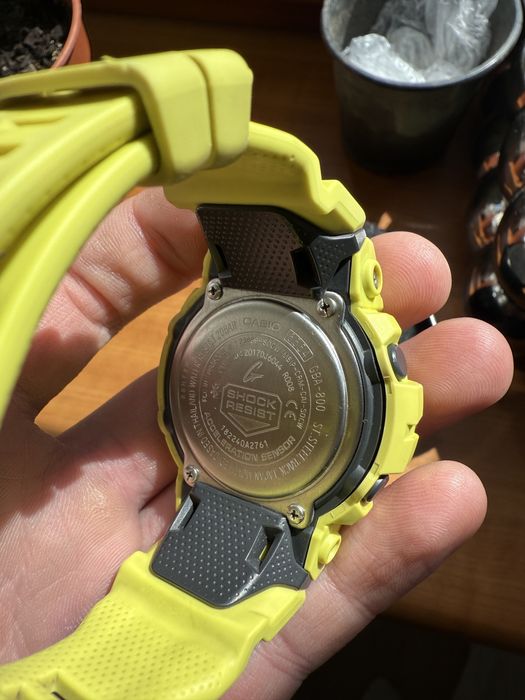 Продам Casio GBA 800