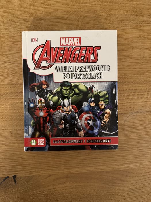 Avengers Wielki Przewodnik po Postaciach Zielona Sowa