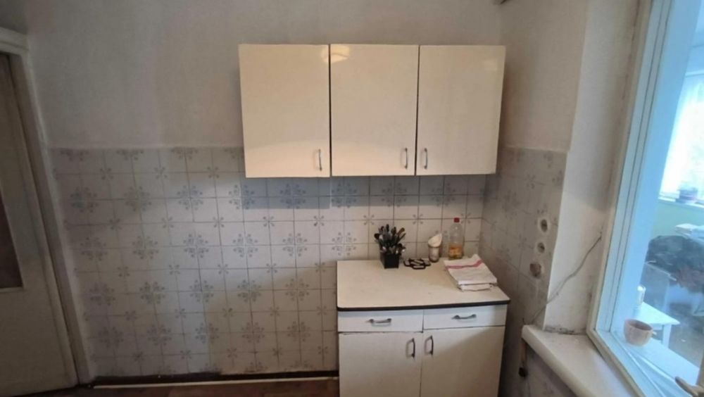Продаж 3-к,  Брюховичі,  Івасюка,  2/2 , 76/6/60м2 , 79999 $
