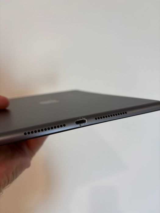 Apple iPad 7 32GB Black Wi-Fi версия