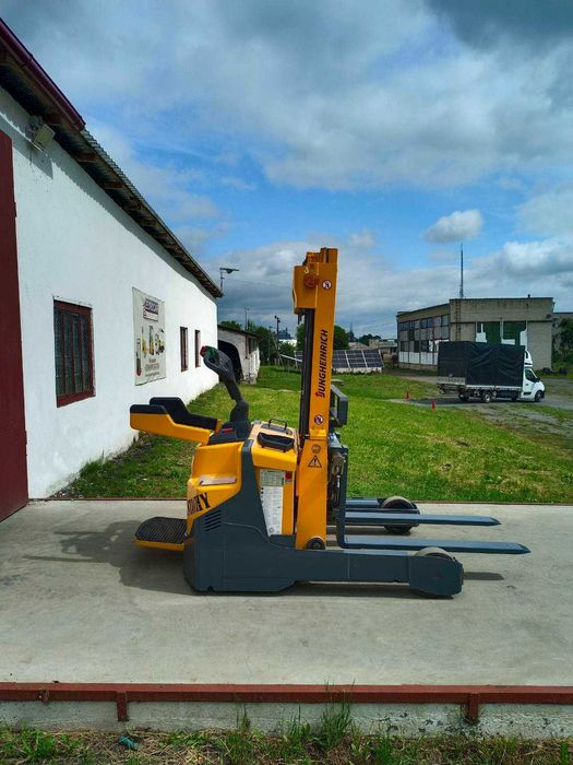 Штабелер електро навантажувач 1251 JUNGHEINRICH ERV308 800 kg 2.5m