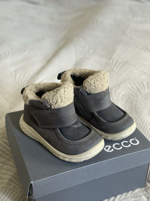 ЧЕРЕВИКИ дитячі Ecco 26р натуральний замш Waterproof
