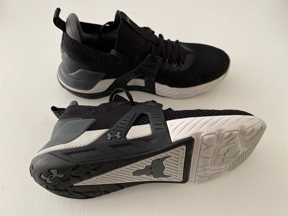 Ténis Under Armour, Project Rock 4