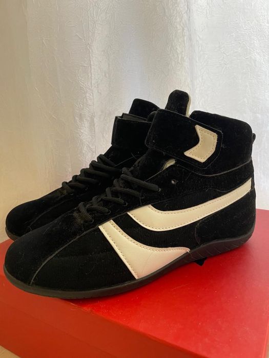 Кроссовки Cropp