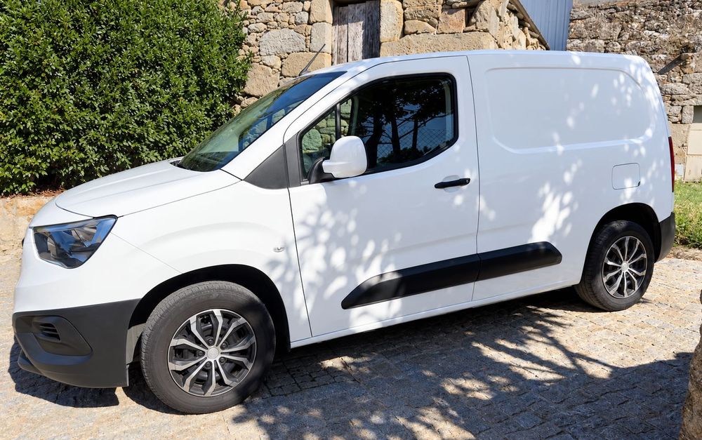 Opel Combo 1.5 CDTI 3 Lugares 2019 Nacional - IVA DEDUTIVEL