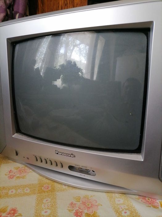 Телевизор кинескоп панасоник PANASONIC 14