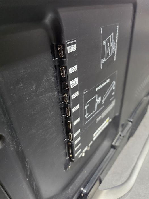 TV Samsung  55 Usada - Média Gama