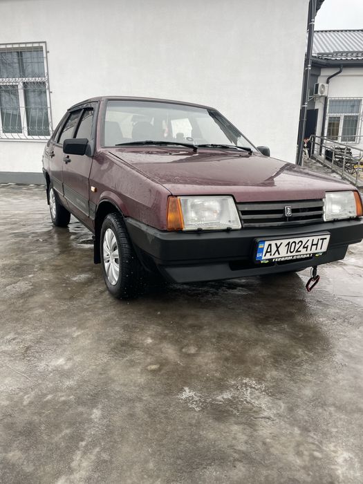 Продам ваз 21099 в нормальном состояние