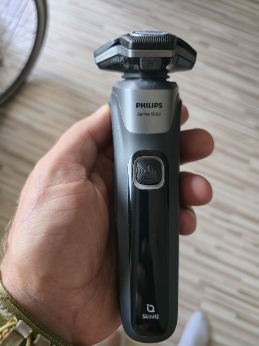 Maszynka do golenia Philips Series 5000 SkinIQ