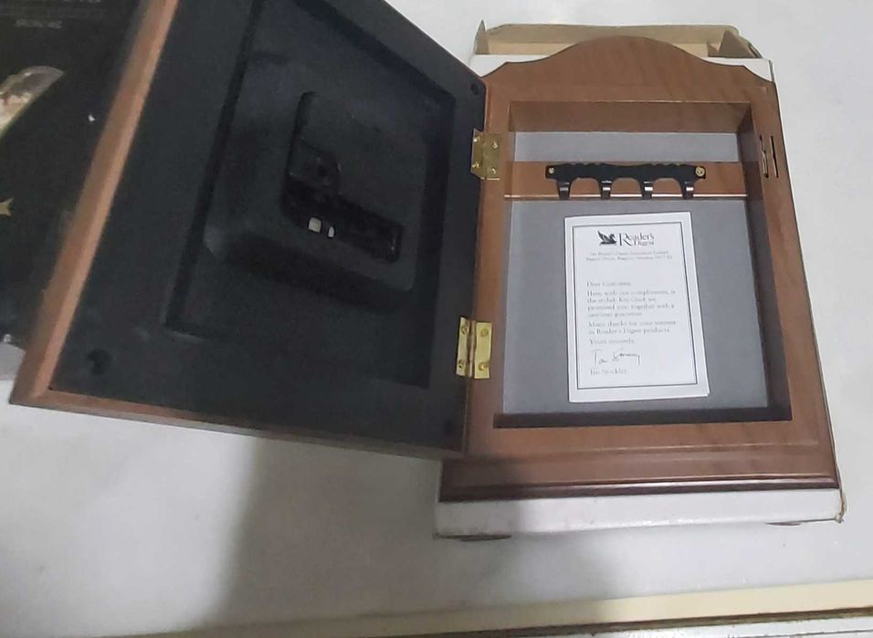 Relógio com chaveiro Readers digest