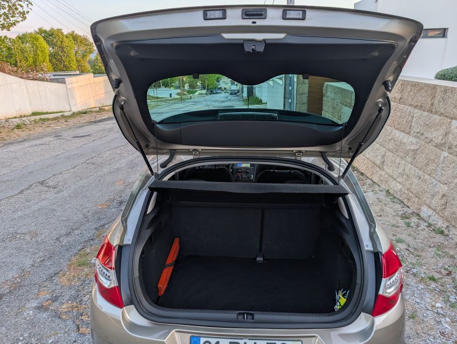 Citroën C4 II 1.6 e-HDi 112cv CMP6 Exclusive