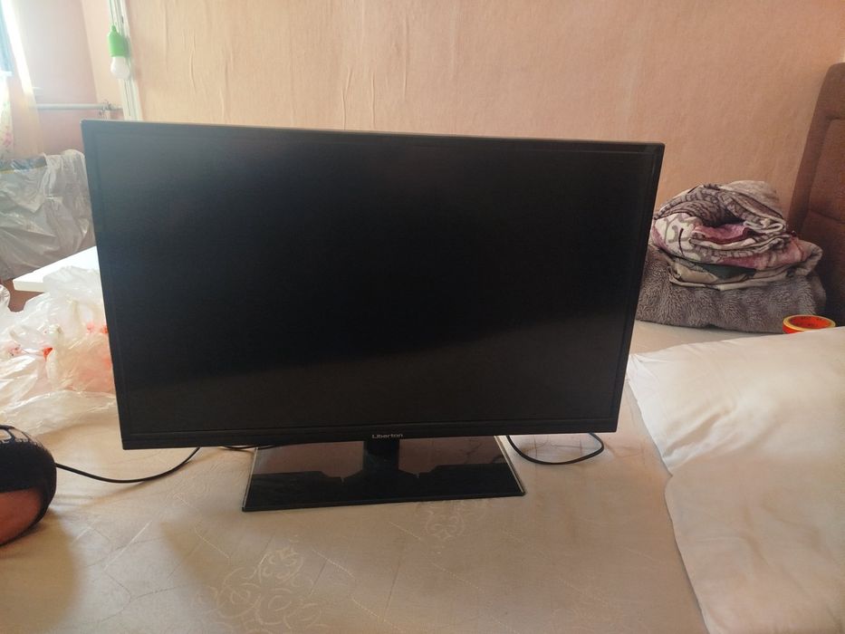 Продам телевизор