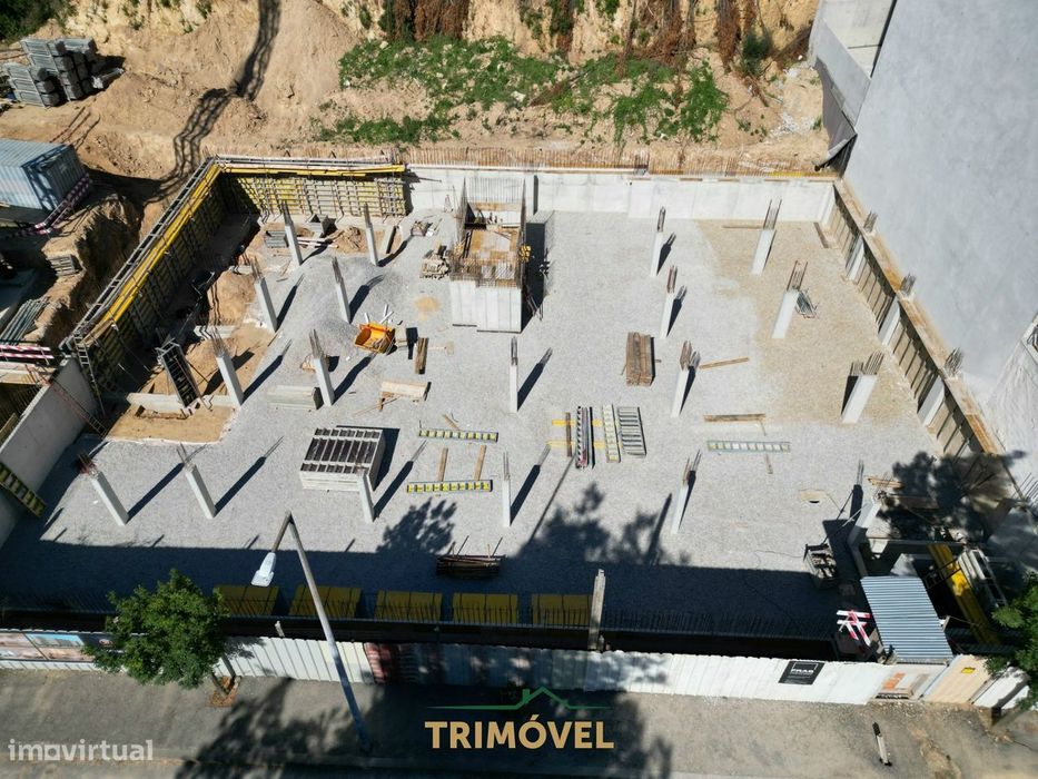 Apartamento T2 NOVO em São João da Madeira