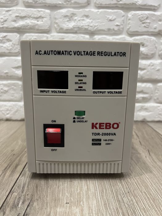 Стабілізатор напруги KEBO TDR-2000, Luxeon LDS-1500VA.
