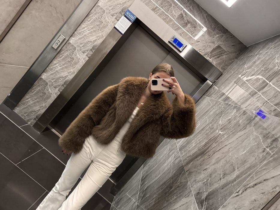 Шуба від бренду Zara S