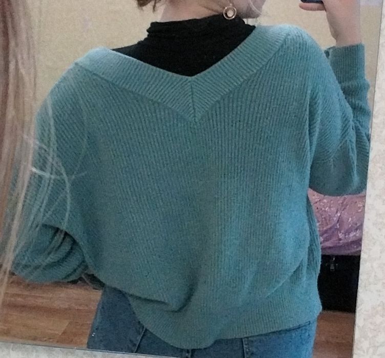 Кардиган зелений на ґудзиках