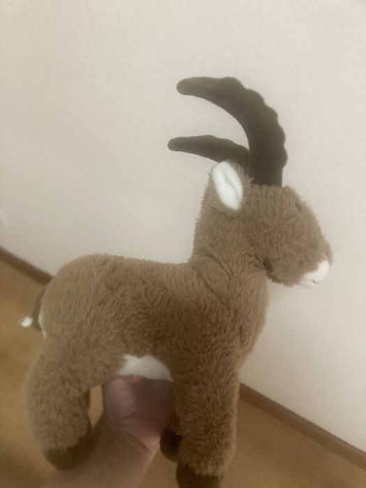 Peluche de animal - cabrito