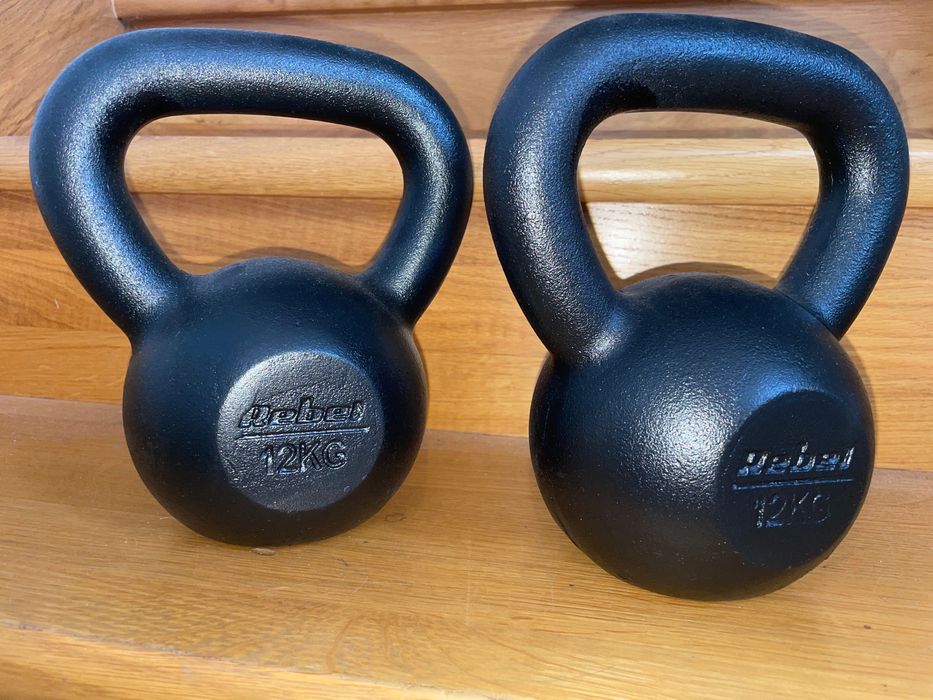 Żeliwny kettelbell 12 kg