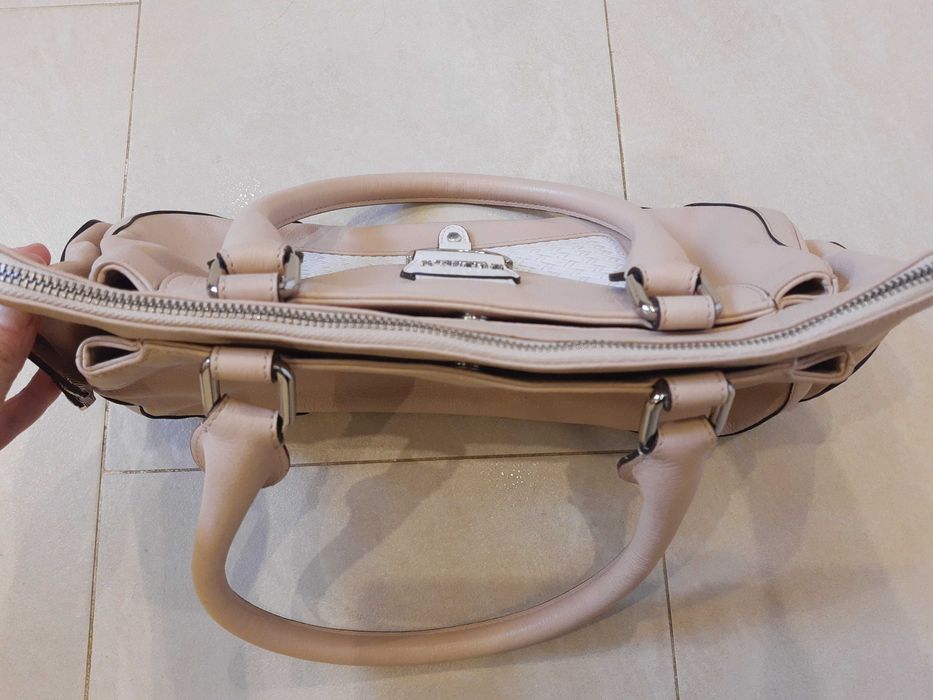 Torebka skórzana Modalu pudrowy róż