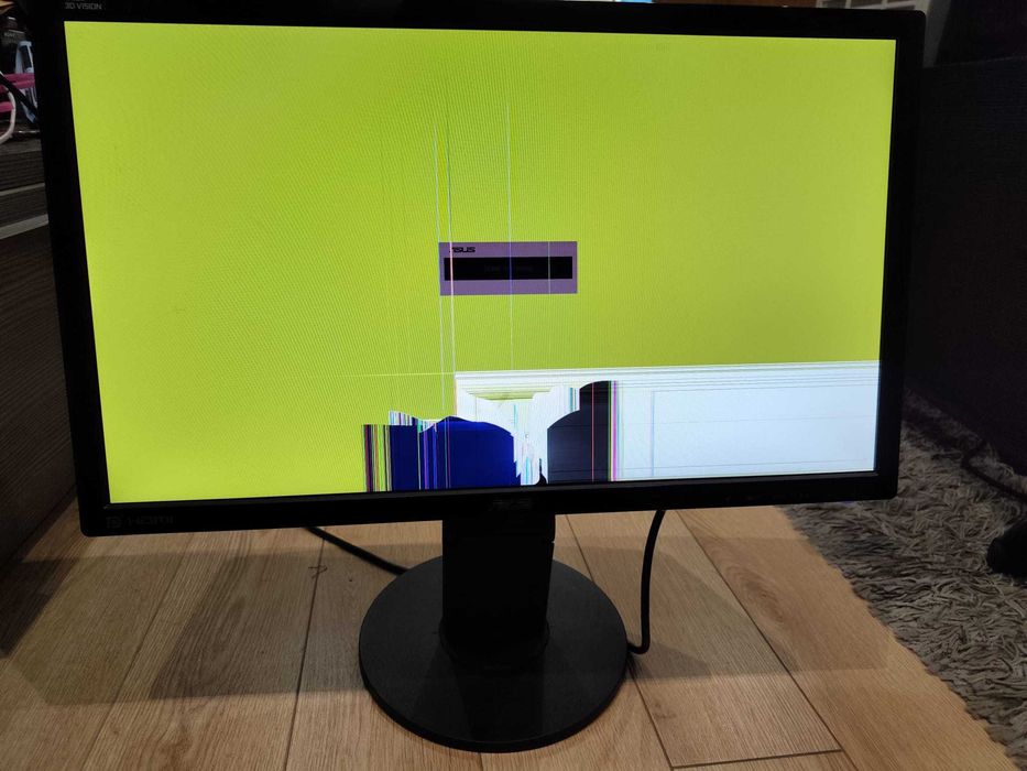 Monitor Gaming ASUS C/avaria