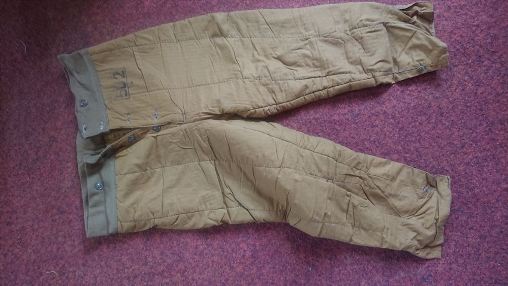 Ватные военные штаны. 
Новые. 
Размер и рост на фото. Вышлю олх достав