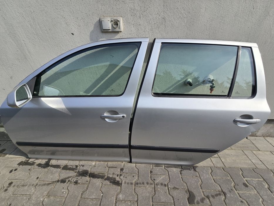 Drzwi Octavia 2 ll 2.0 Fsi Maska Klapa Zderzak Błotnik Lampa 9102