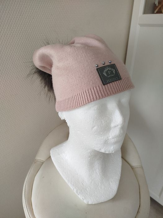 Czapka damska Perfekt