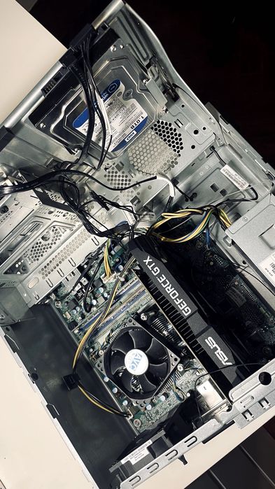 Computador i5 3GHz 1TB HDD 16GB RAM GTX1650