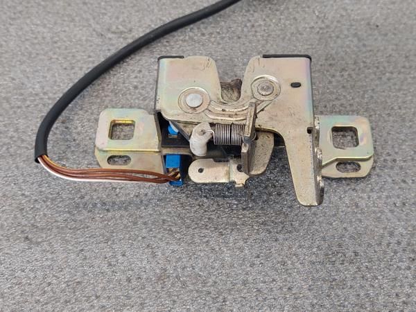 Fechadura / fecho da mala FORD Mondeo II (BAP)