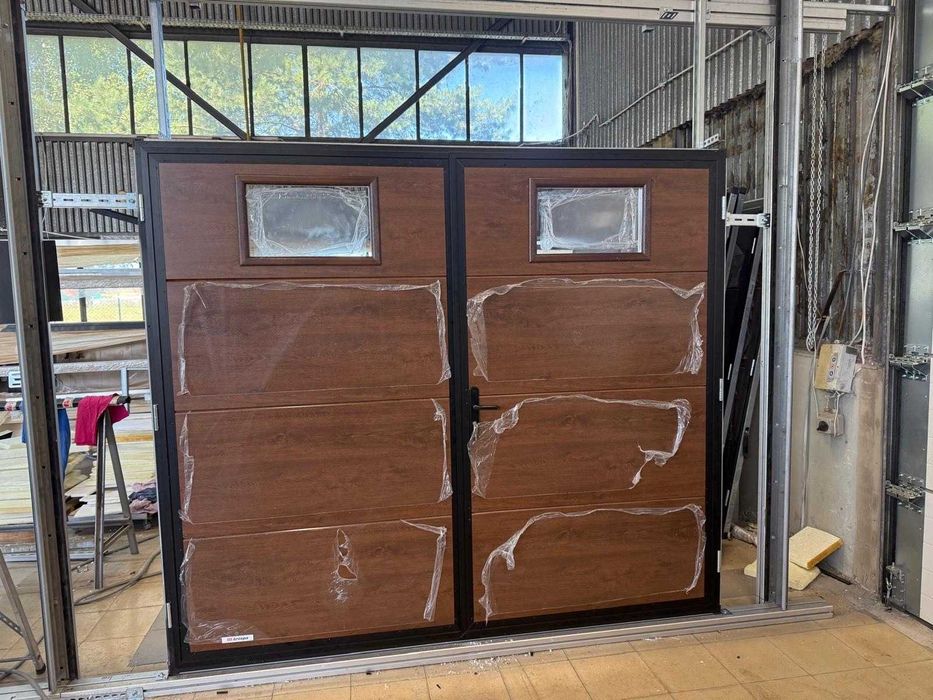 Brama Garażowa Segmentowa Rozwierna Drzwi Garażowe Panelowe na Wymiar