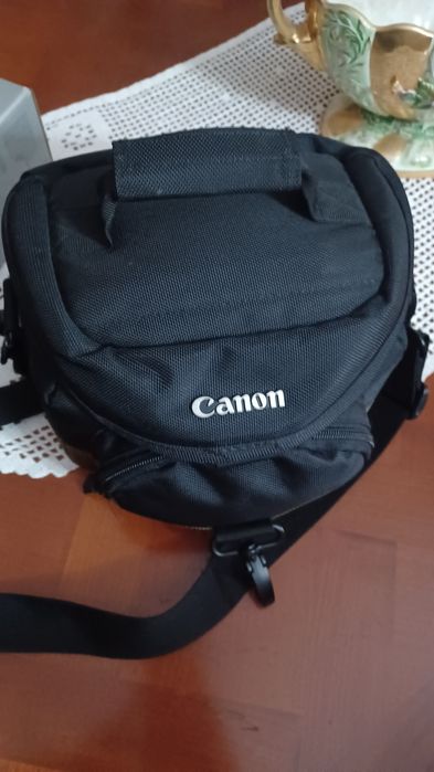 Máquina  canon 1200D oferta imperdível.